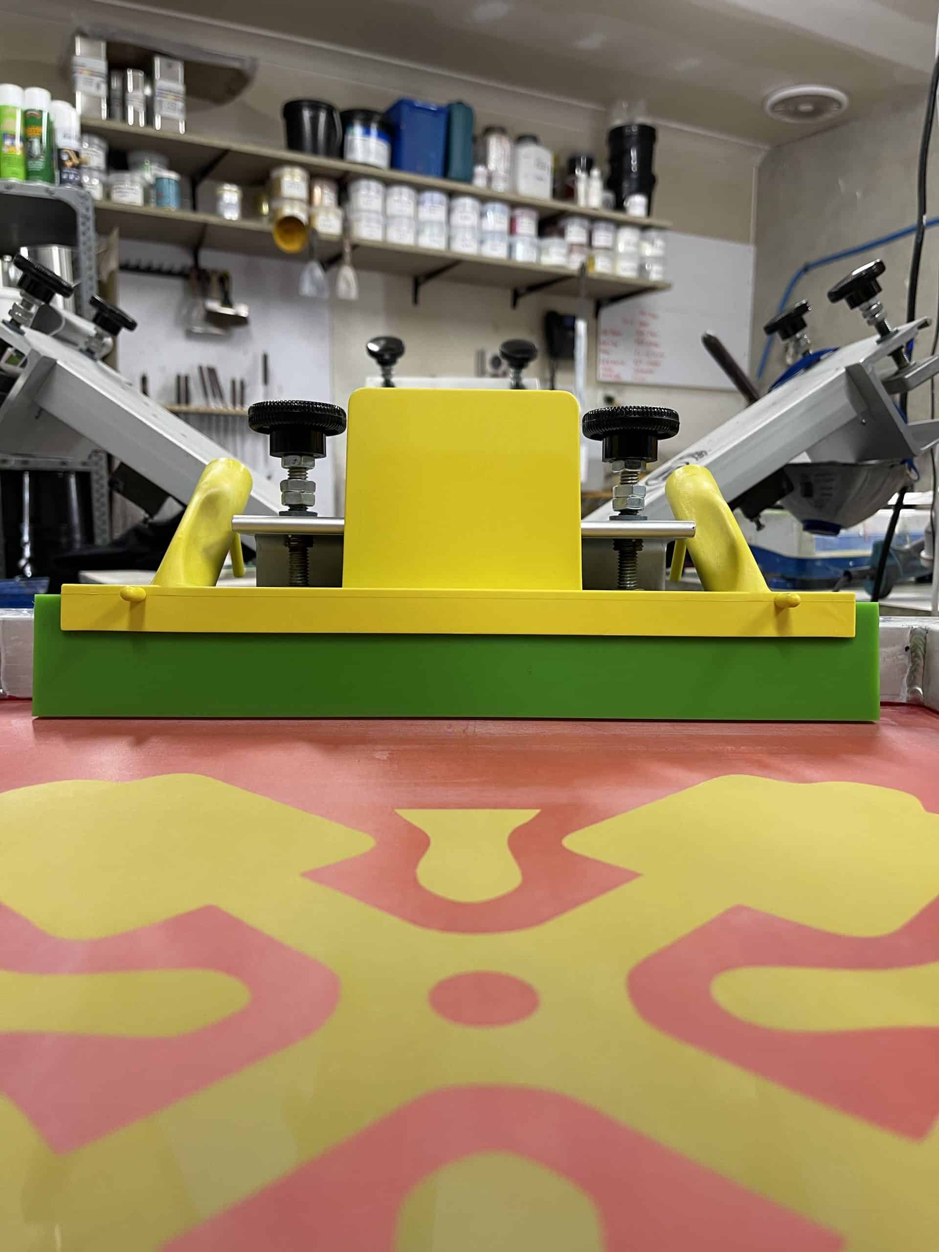 EZIGRIP SQUEEGEE HANDLE 14INCH - Image 5