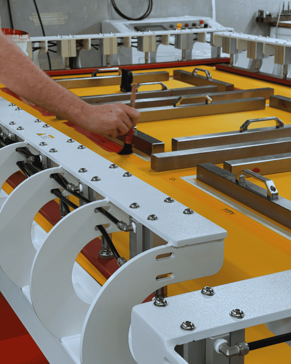 SCREEN REMESHING SERVICE - Image 3