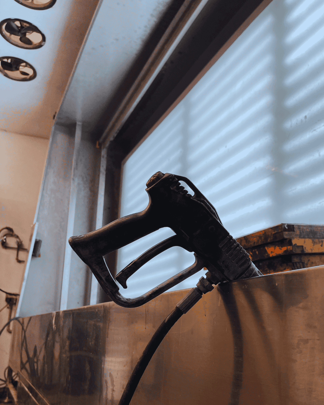 Pressure wash reclaim